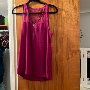 Pink tank with gold zipper and lace sleeve and back detail